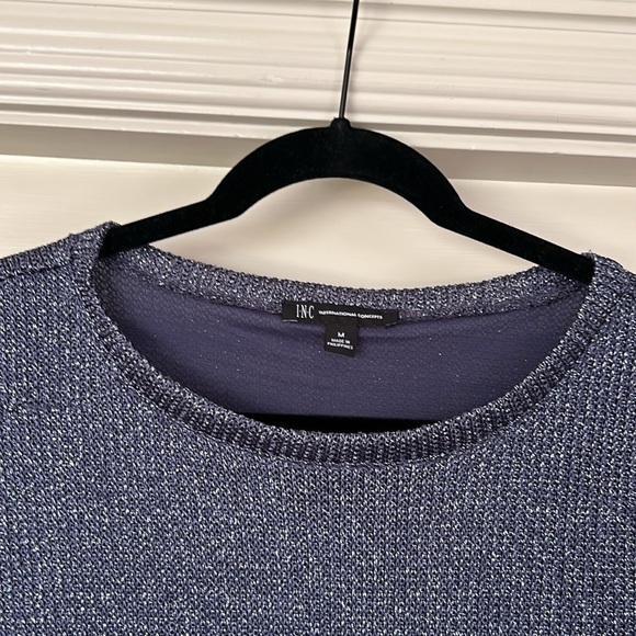 Metallic Blue Silver Knit Crewneck Sweater Medium Dressy Layered Hem - Picture 4 of 8